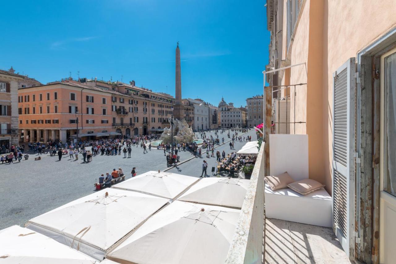 New! Amazing Piazza Navona View Appartement Rome Buitenkant foto