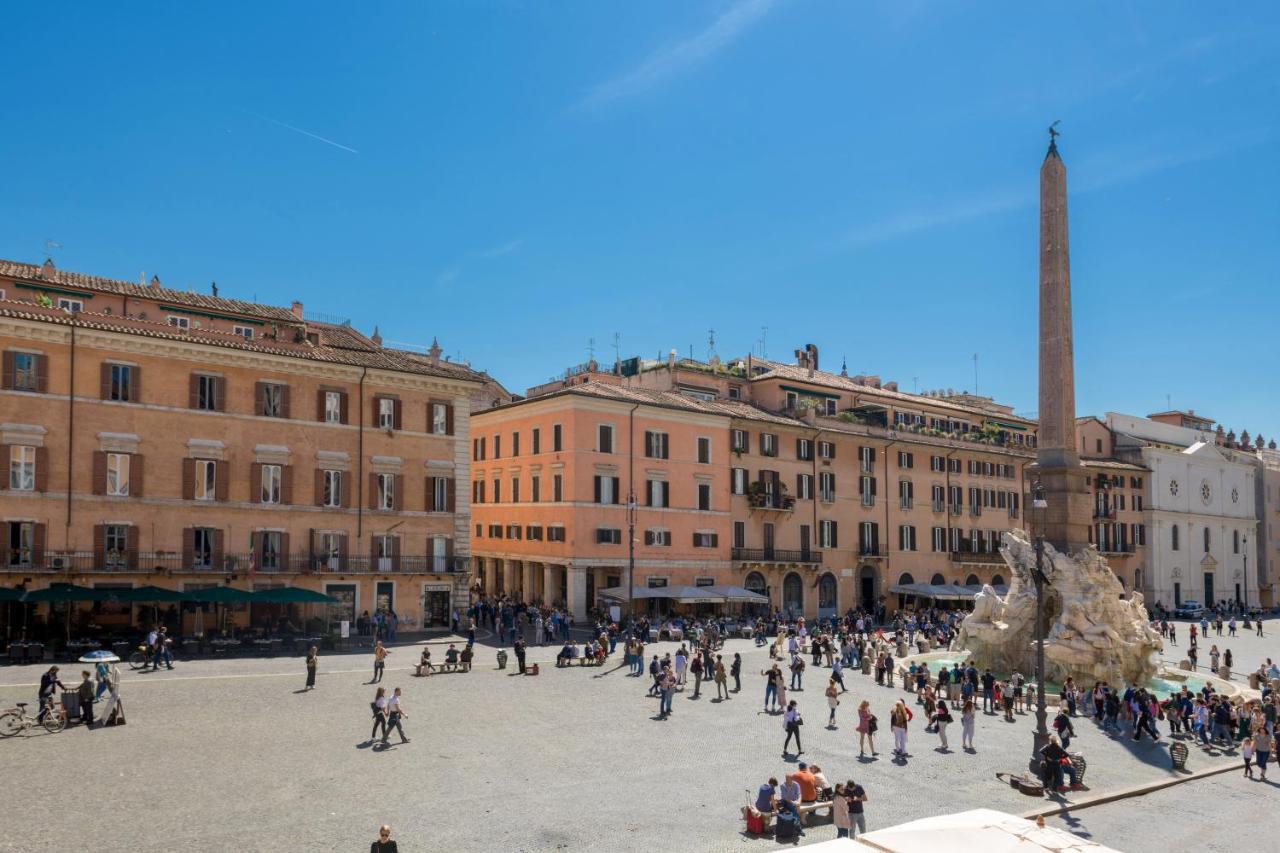 New! Amazing Piazza Navona View Appartement Rome Buitenkant foto