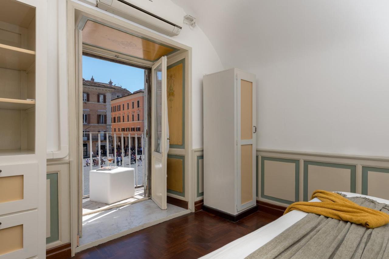 New! Amazing Piazza Navona View Appartement Rome Buitenkant foto