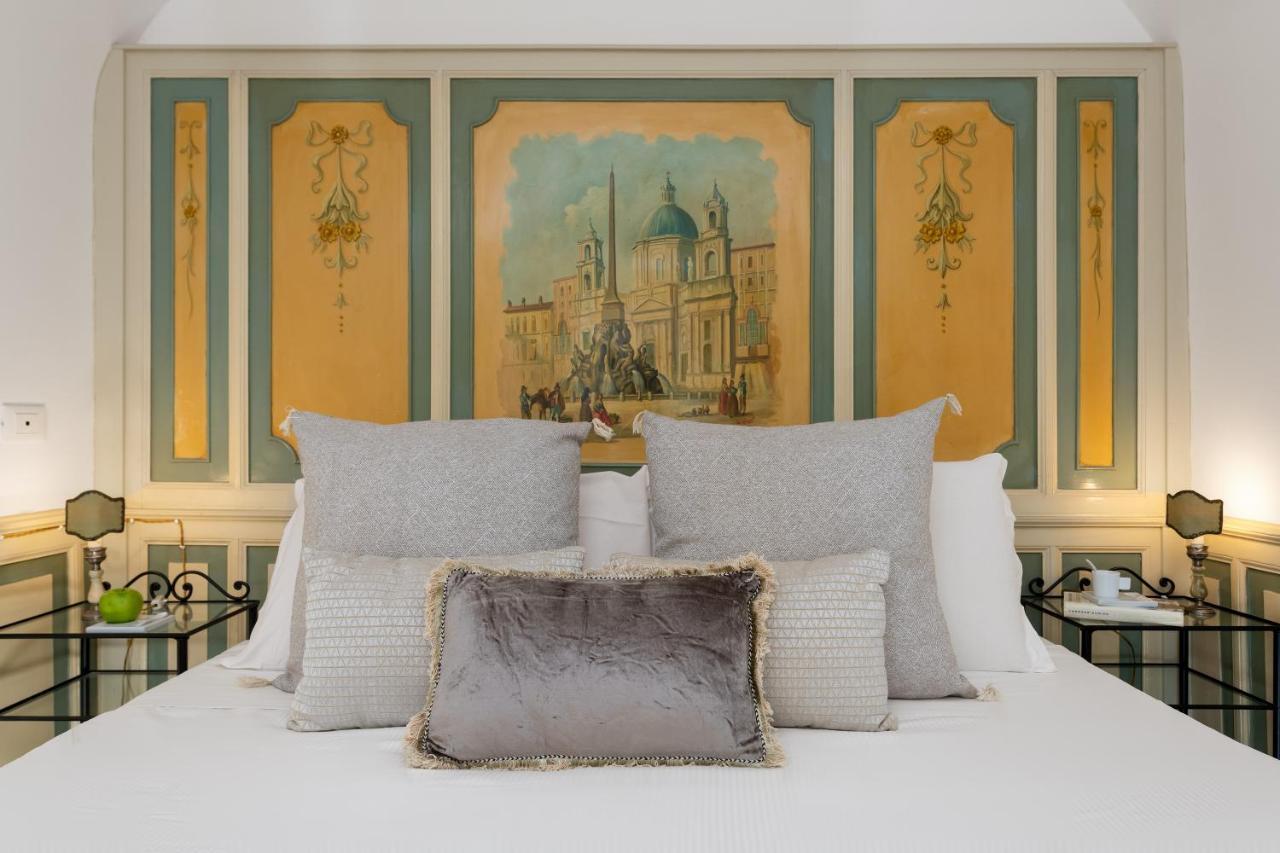 New! Amazing Piazza Navona View Appartement Rome Buitenkant foto