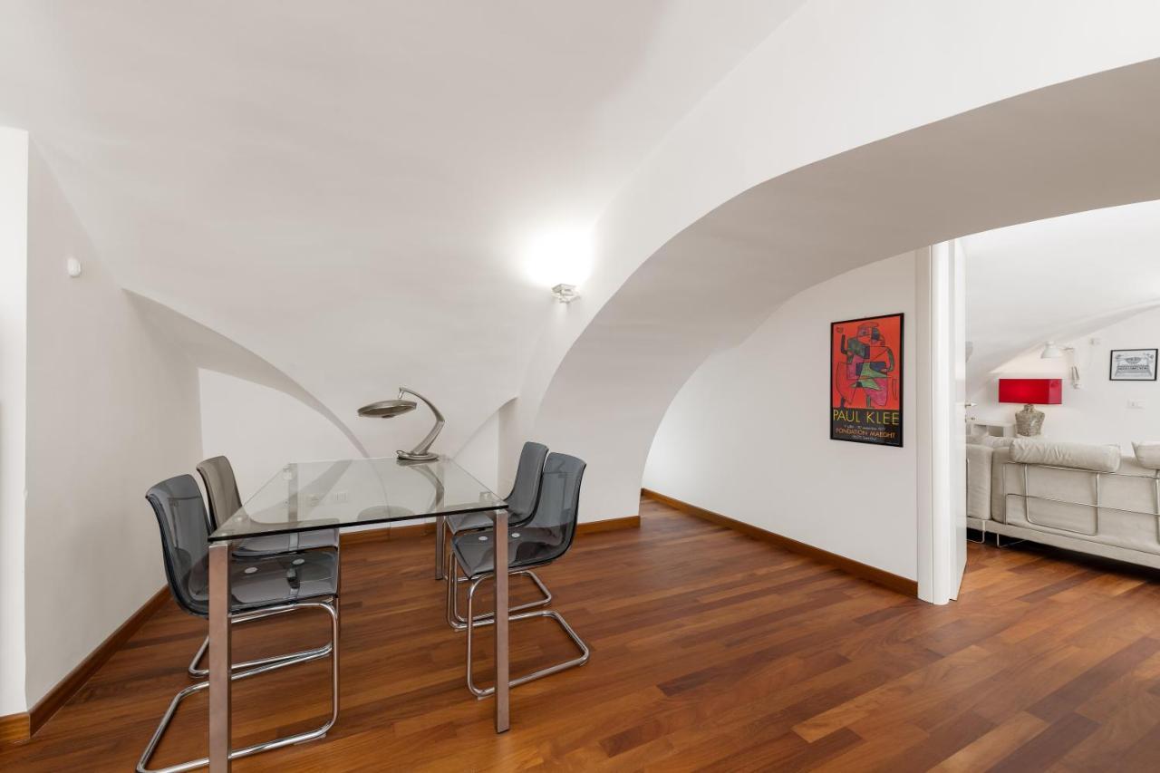 New! Amazing Piazza Navona View Appartement Rome Buitenkant foto