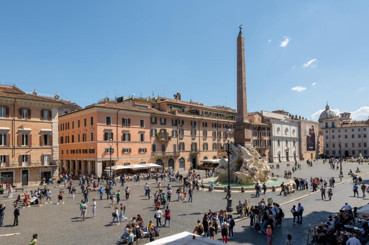 New! Amazing Piazza Navona View Appartement Rome Buitenkant foto